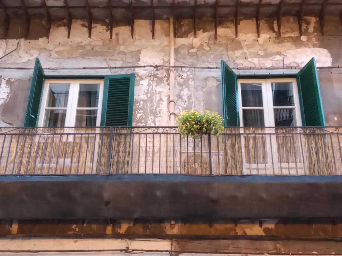 Locazione Breve In Pieno Centro "Blue House" Apartment Palermo Exterior foto